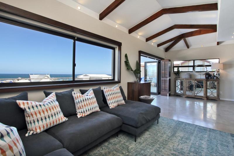 4 Bedroom Property for Sale in Bakoven Western Cape